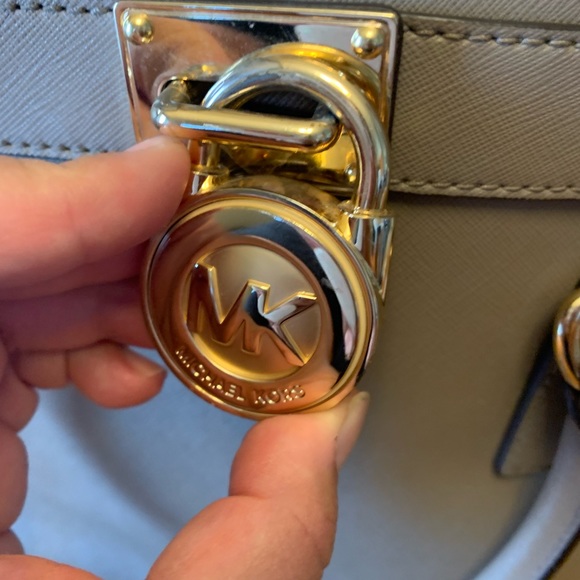 Michael Kors Bag - Picture 7 of 8